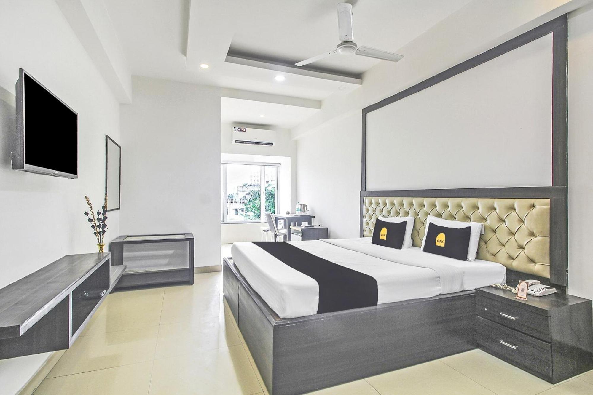Super Townhouse Oak The Platinum Studio New Town Bagian luar foto