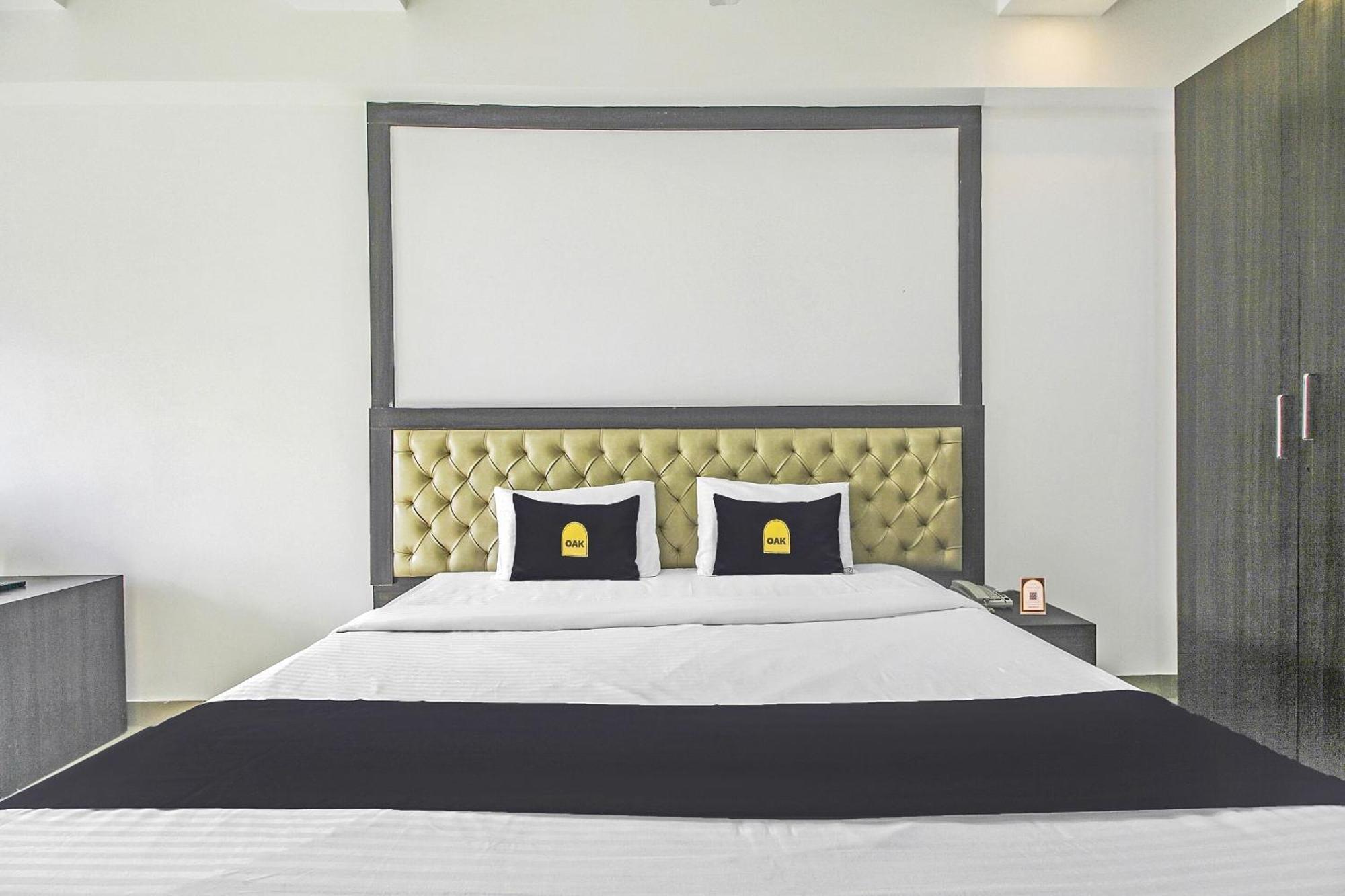 Super Townhouse Oak The Platinum Studio New Town Bagian luar foto