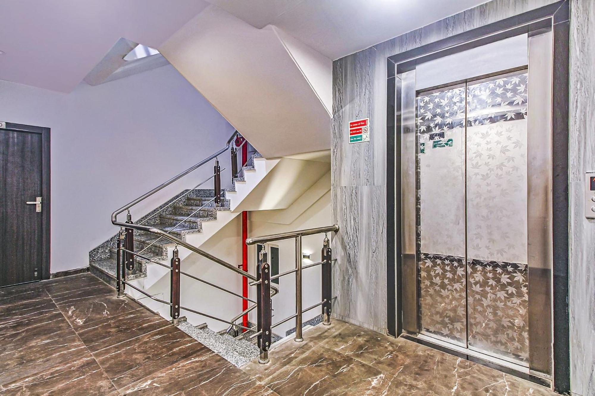 Super Townhouse Oak The Platinum Studio New Town Bagian luar foto
